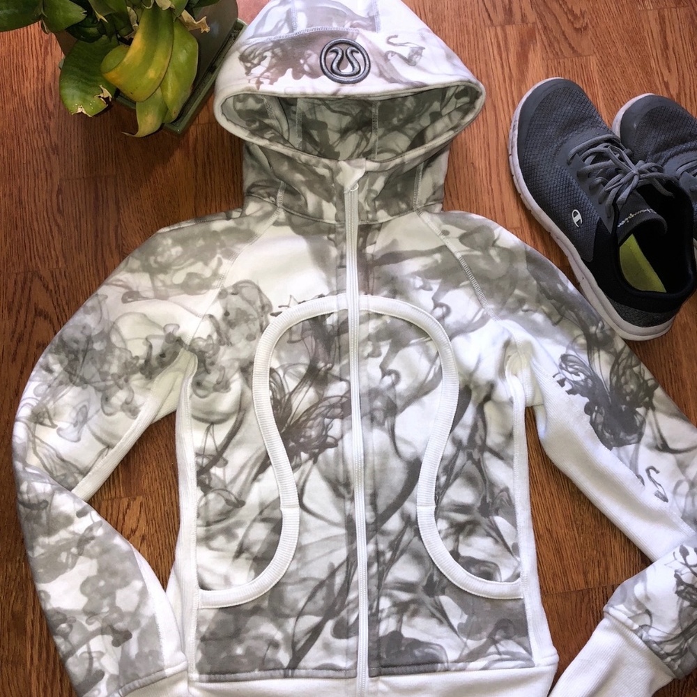 Lululemon RARE scuba hoodie size 6